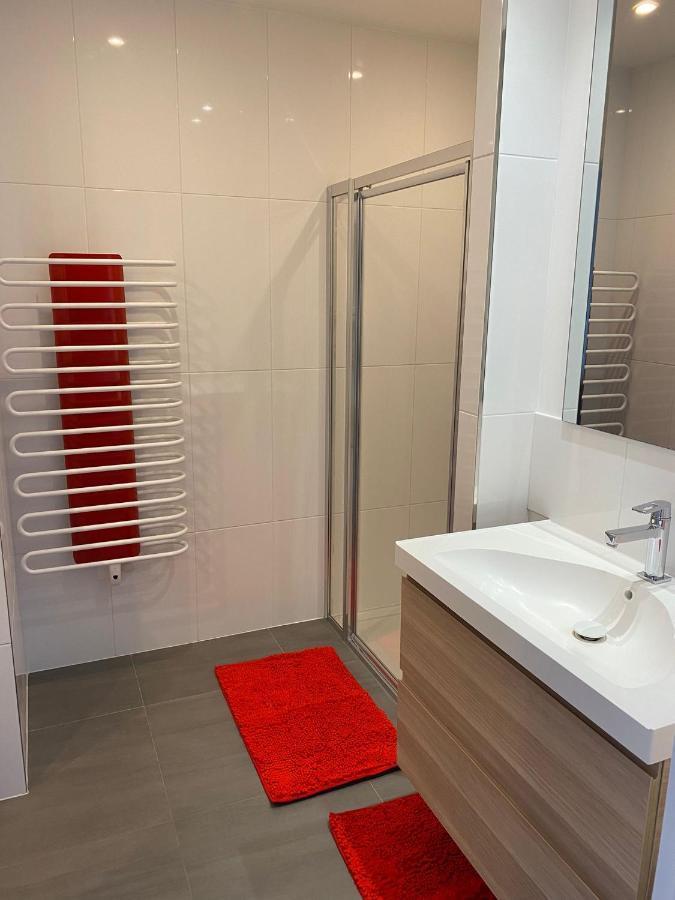 Gold Cocoon T3 74M2 Proche Centre Ville Villejust Exterior foto